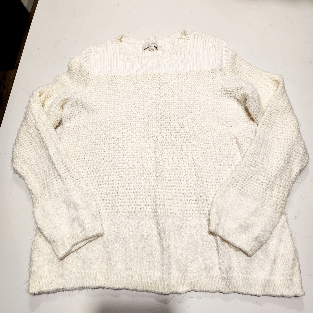 LOFT Cream Soft Wool Blend Fuzzy Eyelash Sweater Women's Large L Neutral EUC